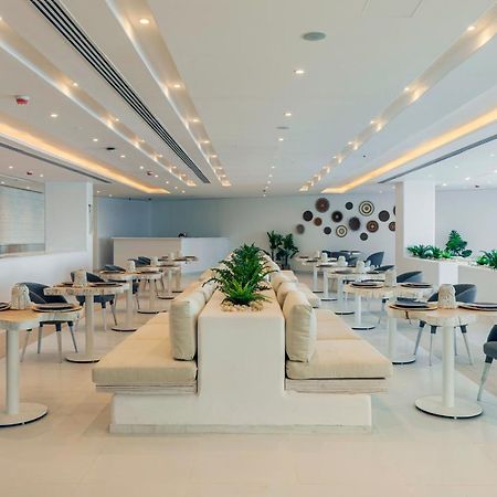Tanoak Resort Αΐν Σούχνα Εξωτερικό φωτογραφία The lounge at the airport